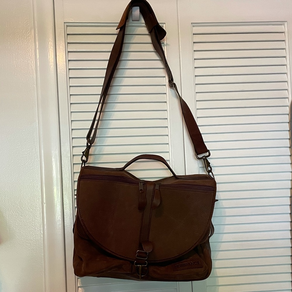 Sundance leather satchel. Brown leather. Beautiful condition. Vintage 90’s